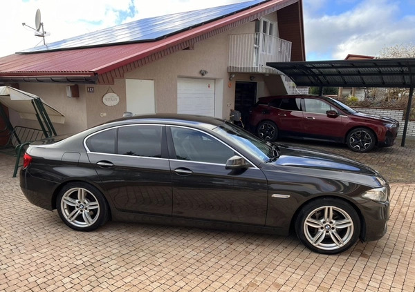 BMW Seria 5 cena 59999 przebieg: 225000, rok produkcji 2014 z Darłowo małe 631